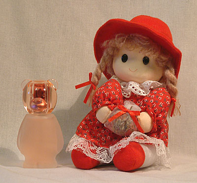 детский подарочный набор фабрики ''Новая Заря'' - тряпичная кукла и детские духи ''Мишутка''