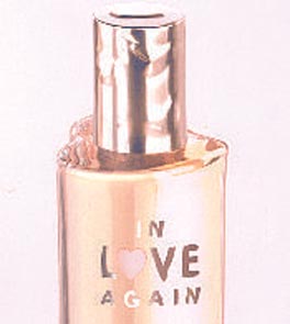 In Love Again (Yves Saint Laurent) - помятая крышечка